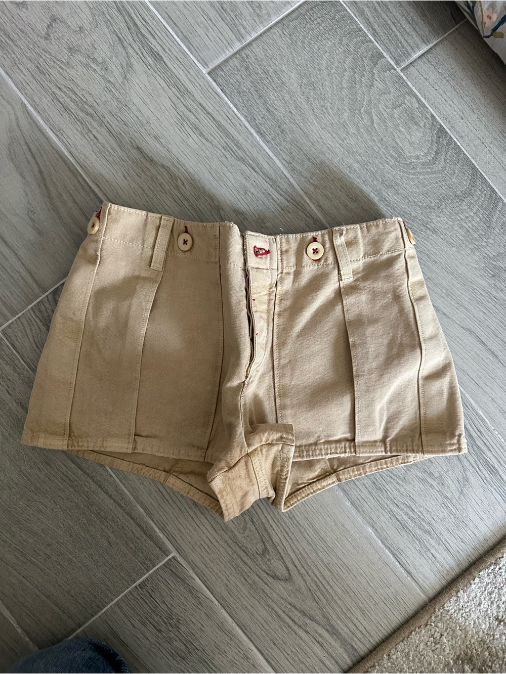 Free People Beige High-Rise Pleated Cotton-Blend Shorts